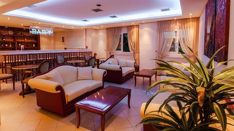 Sousouras Hotel Hanioti Buitenkant foto